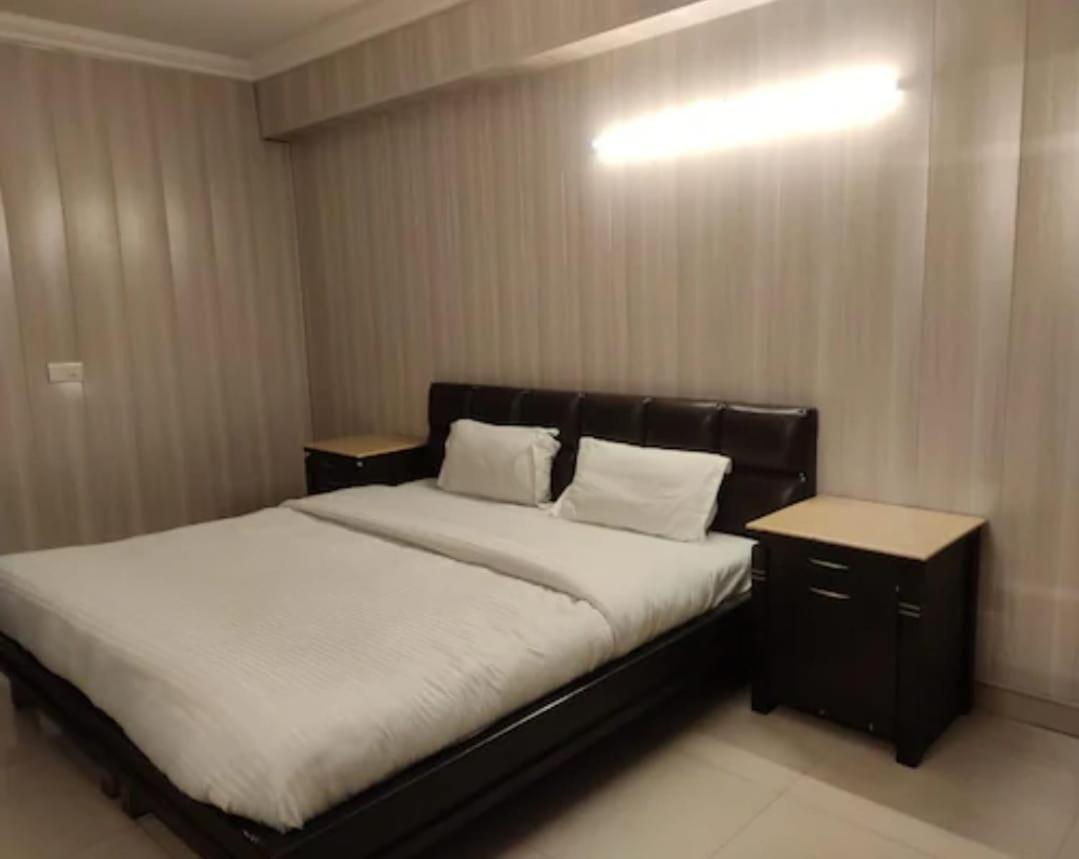 R S Residency